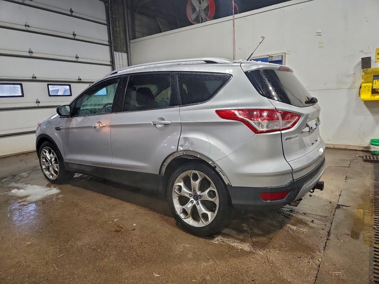 2015 FORD ESCAPE TITANIUM photo 2
