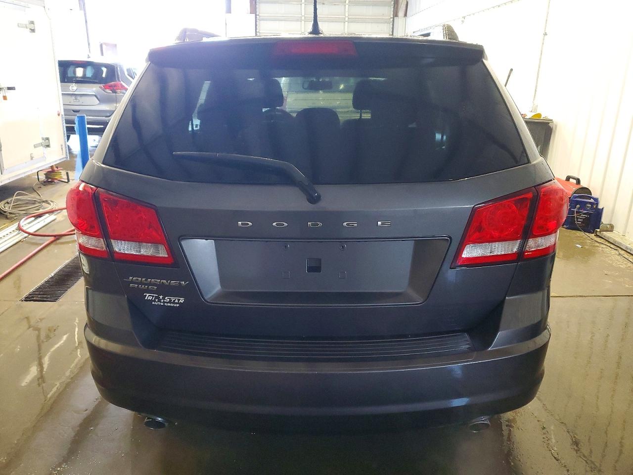 2017 DODGE JOURNEY SE photo 6