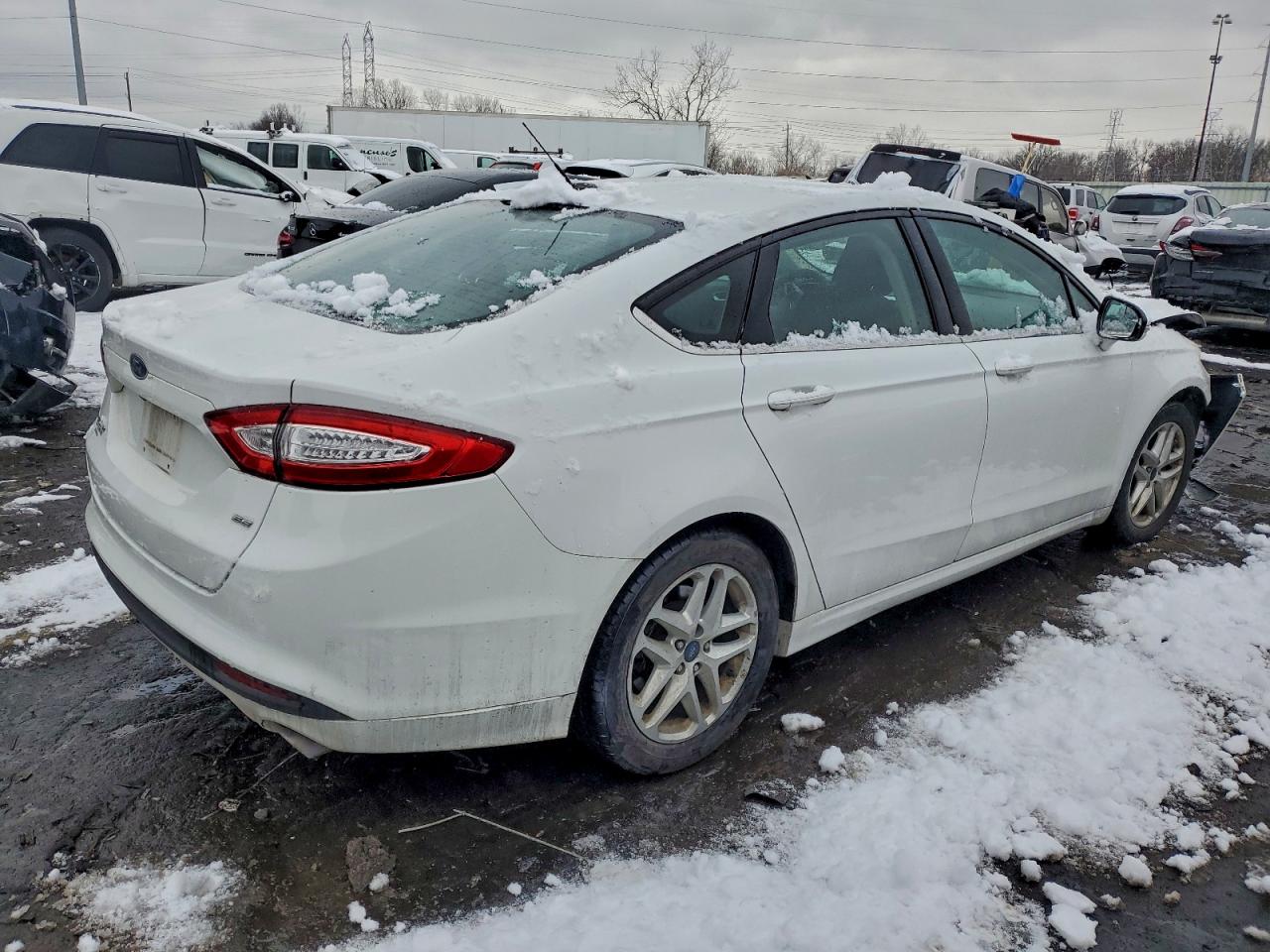 2015 FORD FUSION SE photo 3