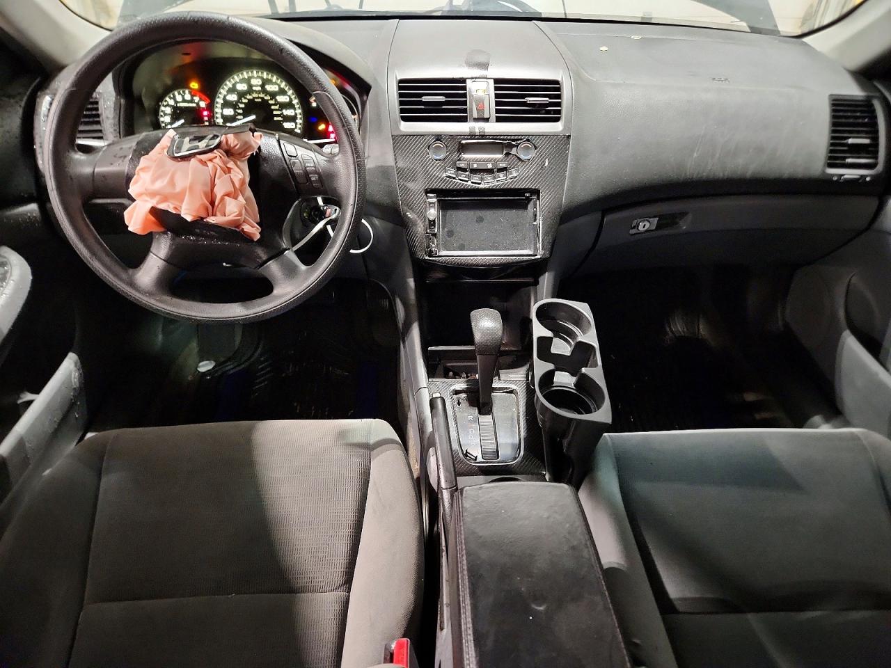 2007 HONDA ACCORD photo 8