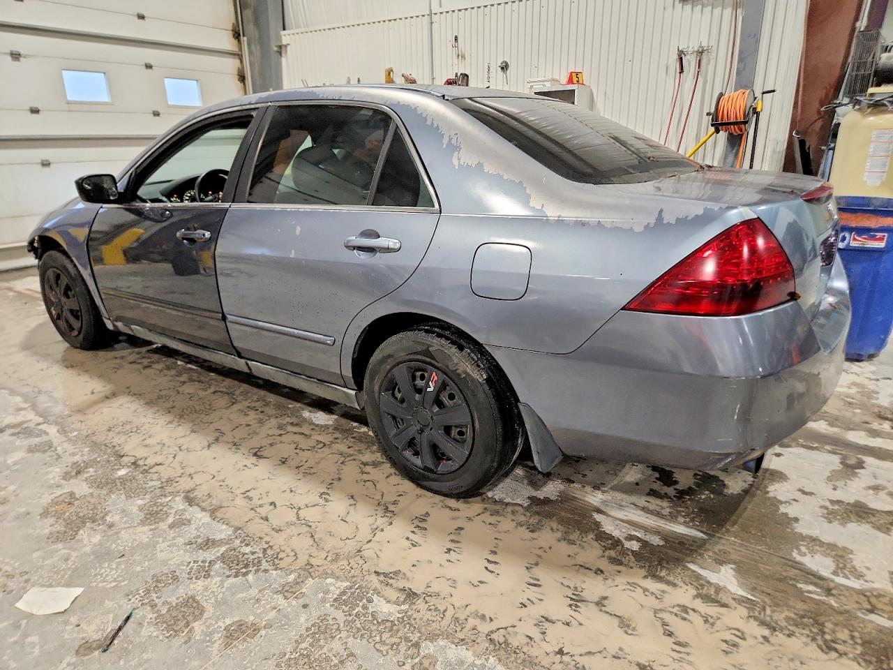 2007 HONDA ACCORD photo 2