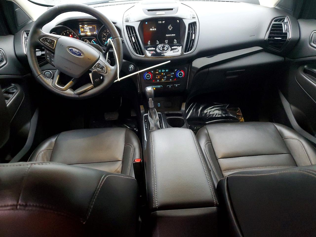 2017 FORD ESCAPE TITANIUM photo 8