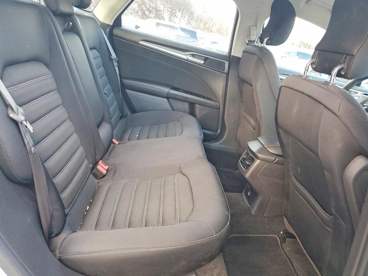 2013 FORD FUSION SE photo 11
