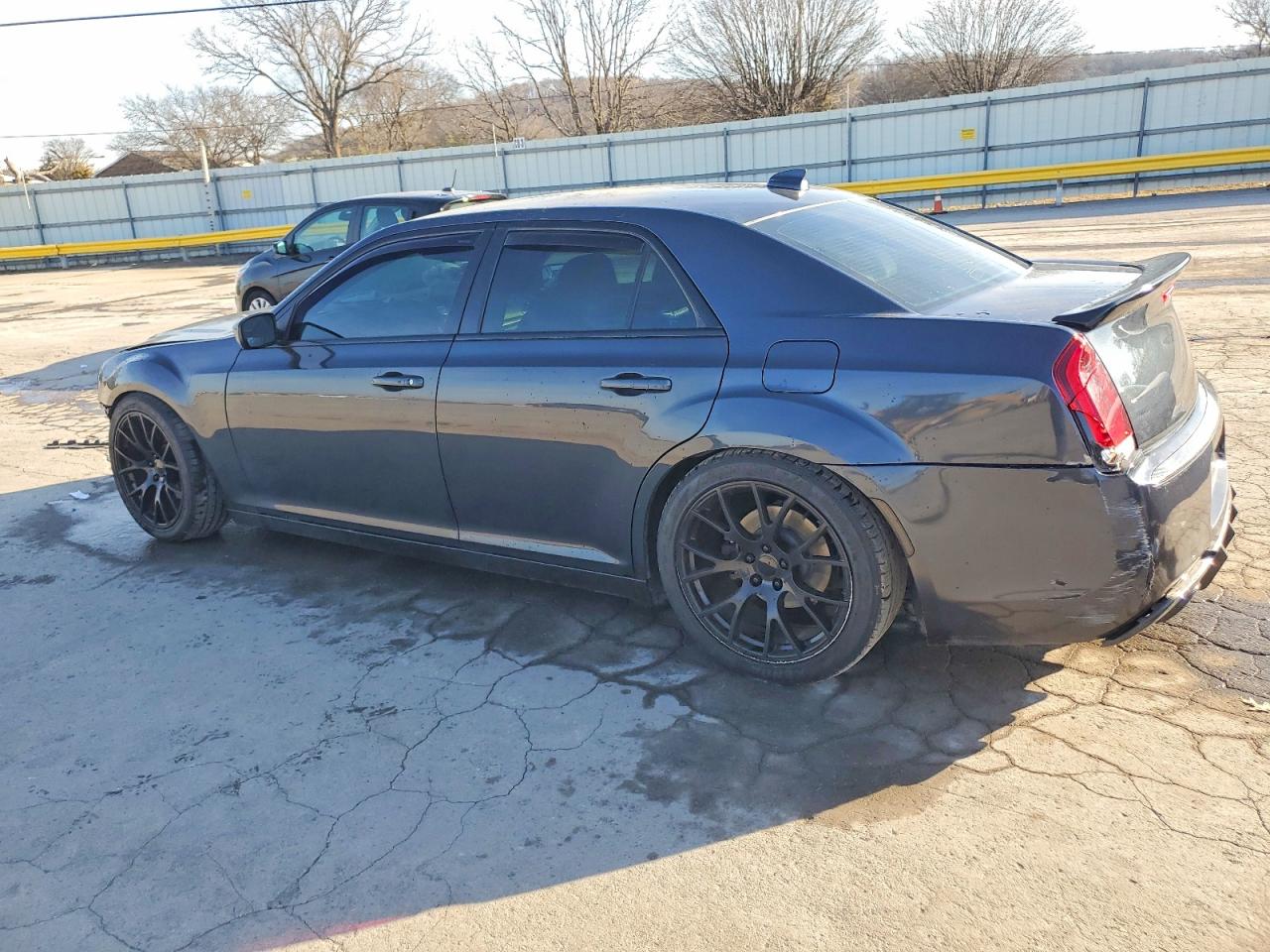 2016 CHRYSLER 300 S photo 2