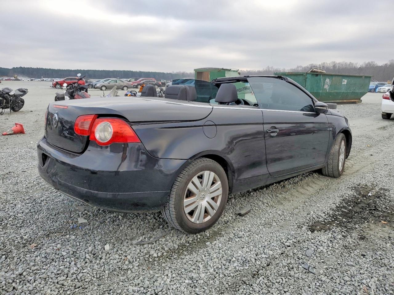 2010 VOLKSWAGEN EOS TURBO photo 7