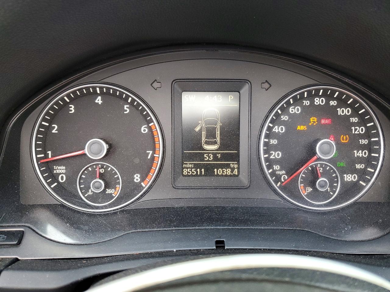 2010 VOLKSWAGEN EOS TURBO photo 25