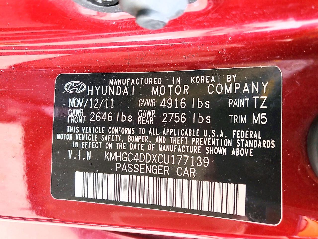 2012 HYUNDAI GENESIS 3.8L photo 12