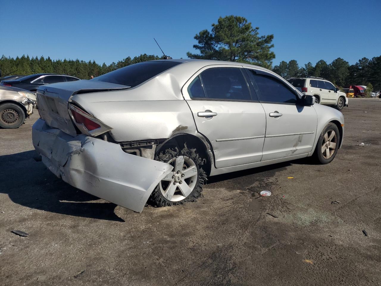 2008 FORD FUSION SE photo 3