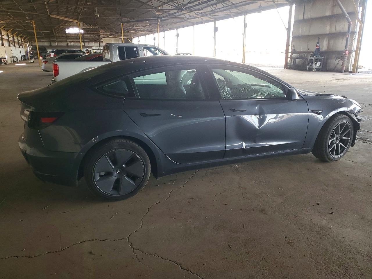 2023 TESLA MODEL 3 photo 3