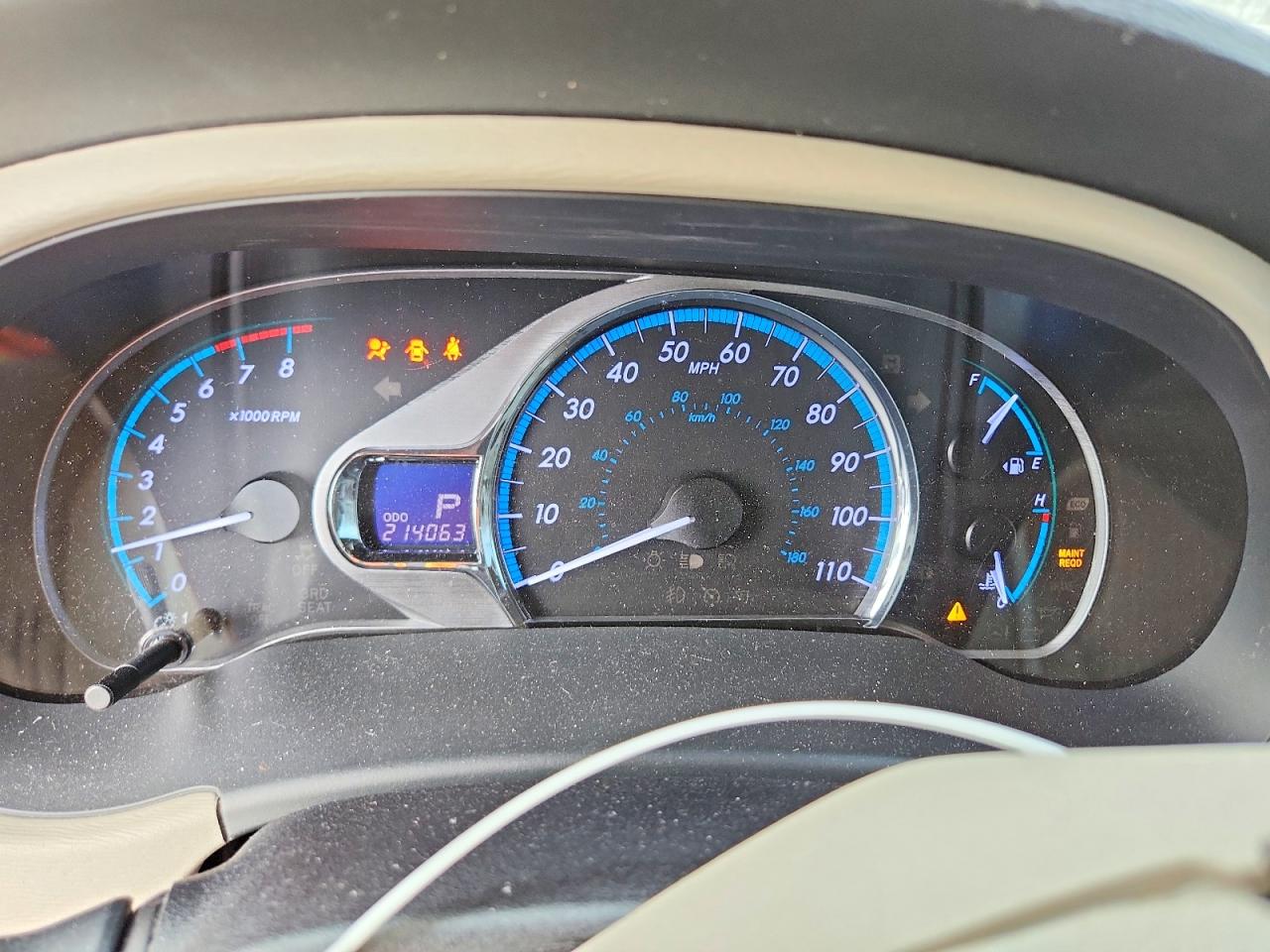2014 TOYOTA SIENNA XLE photo 17