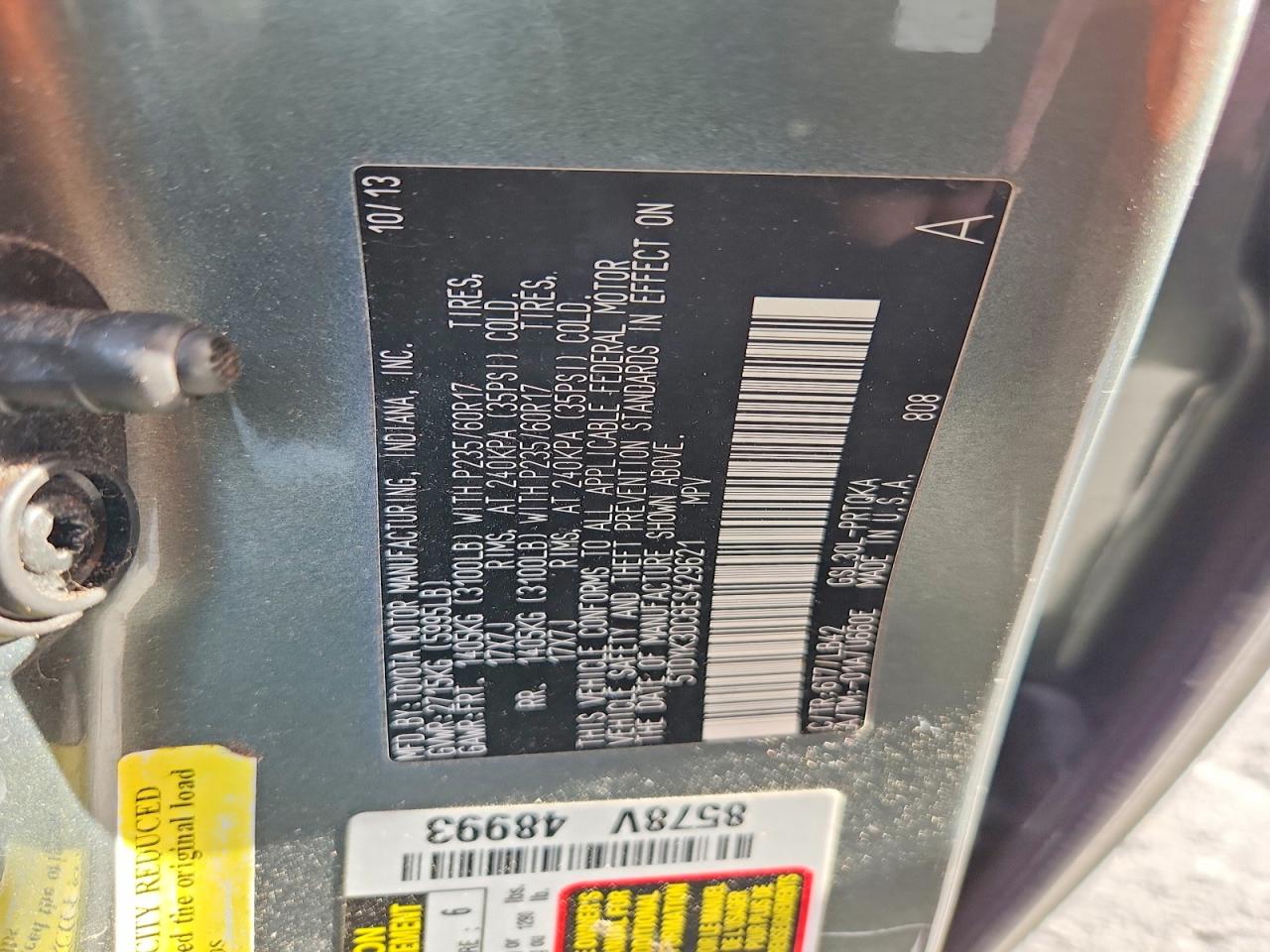 2014 TOYOTA SIENNA XLE photo 27