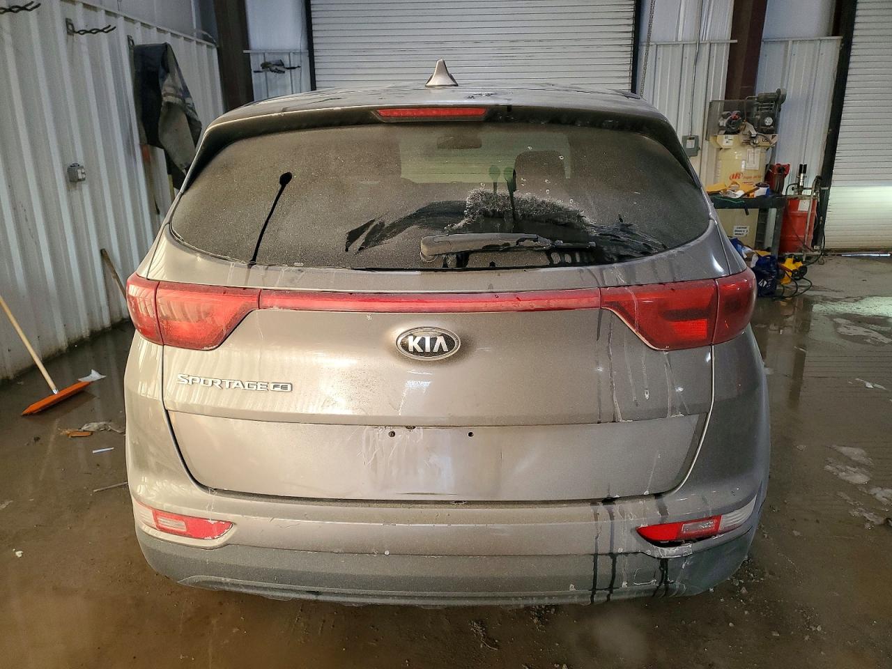 2018 KIA SPORTAGE LX photo 6