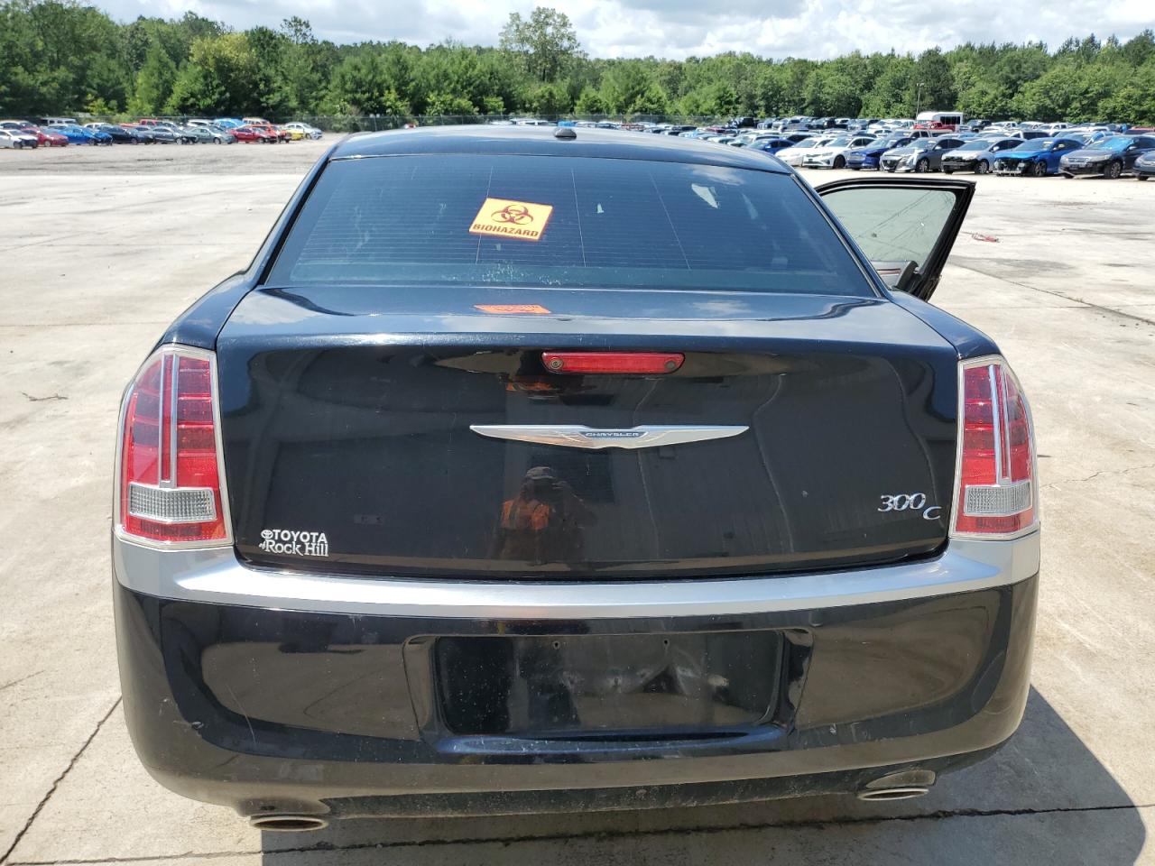 2012 CHRYSLER 300C LUXURY photo 6