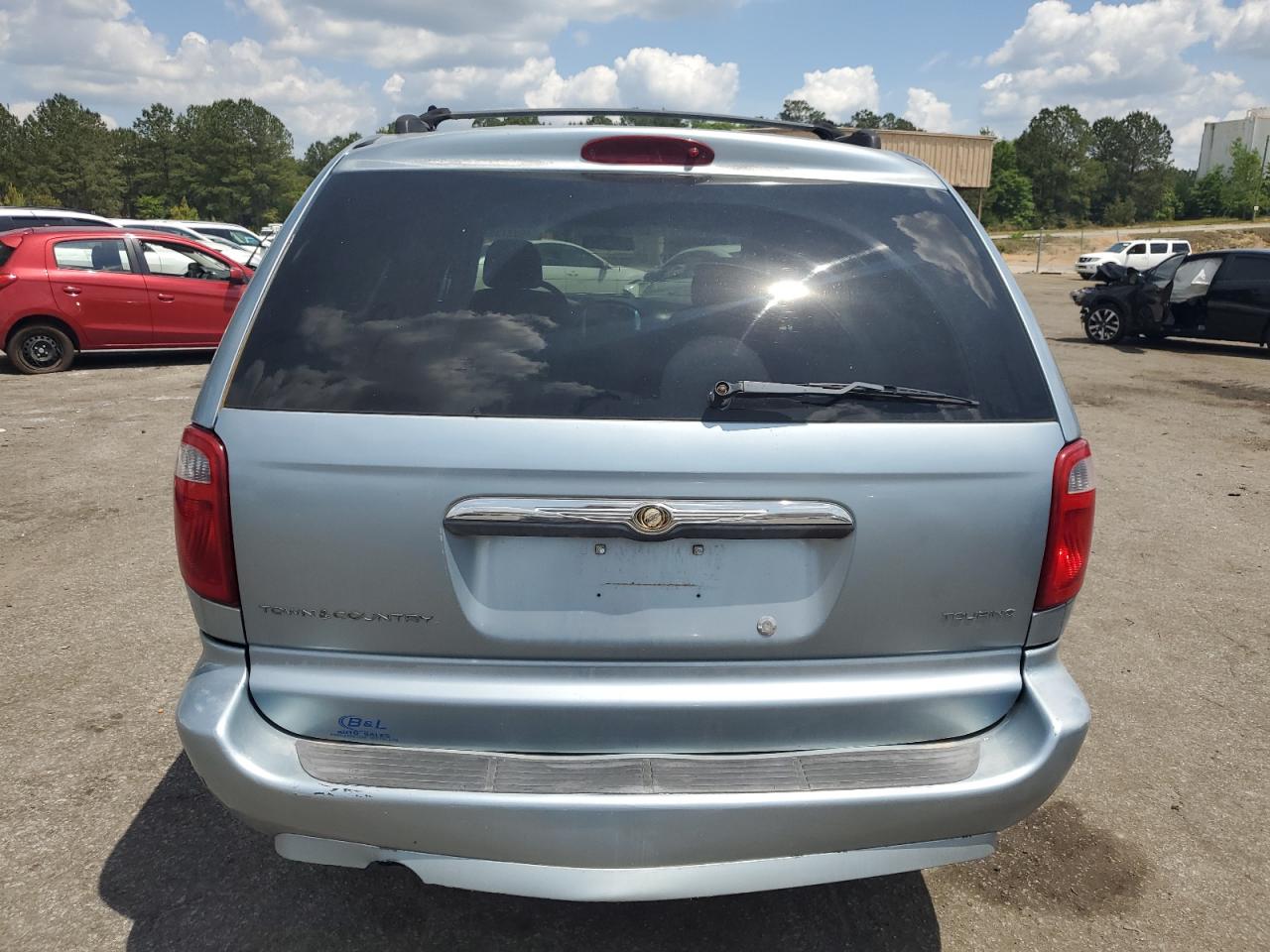 2005 CHRYSLER TOWN & COUNTRY TOURING photo 6