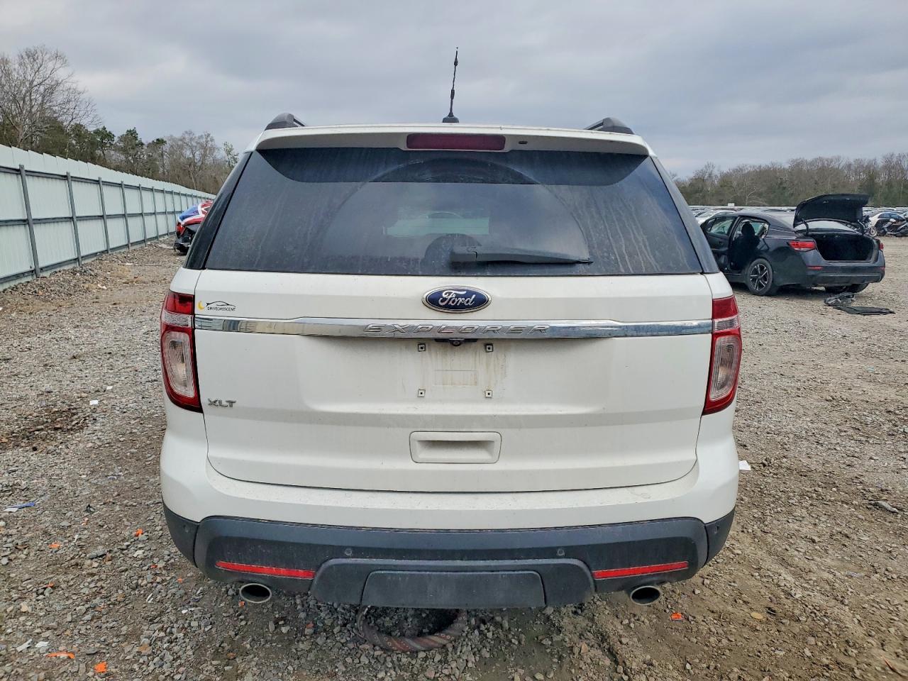2014 FORD EXPLORER XLT photo 6