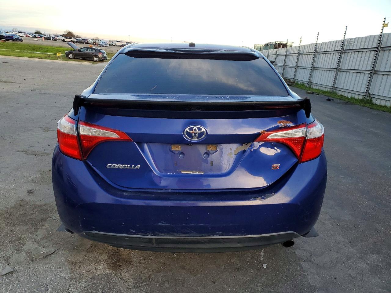 2014 TOYOTA COROLLA L photo 6