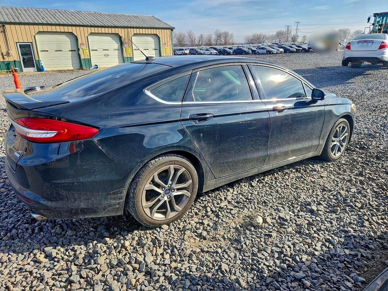 2017 FORD FUSION SE photo 3