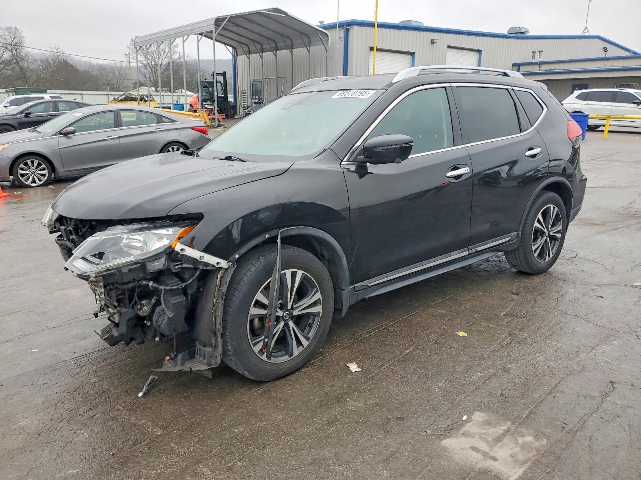 2017 NISSAN ROGUE