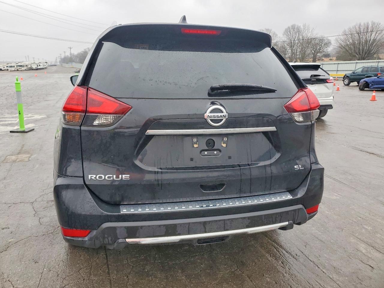 2017 NISSAN ROGUE S photo 6