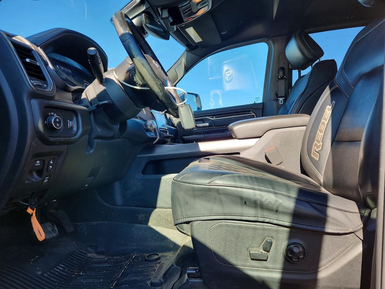 2021 RAM 1500 REBEL photo 7