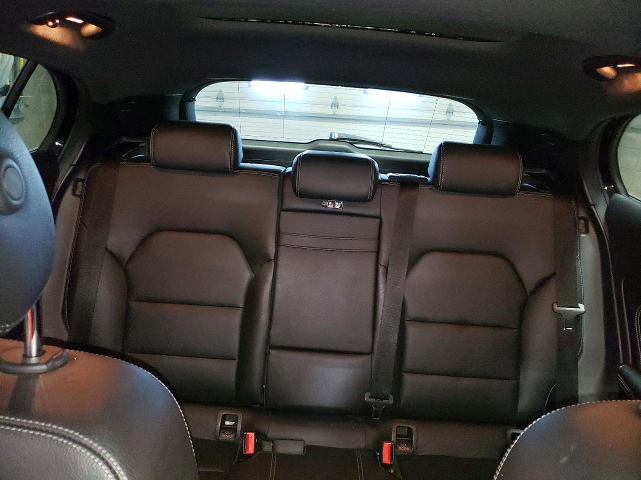 2019 MERCEDES-BENZ GLA 250 4MATIC photo 10