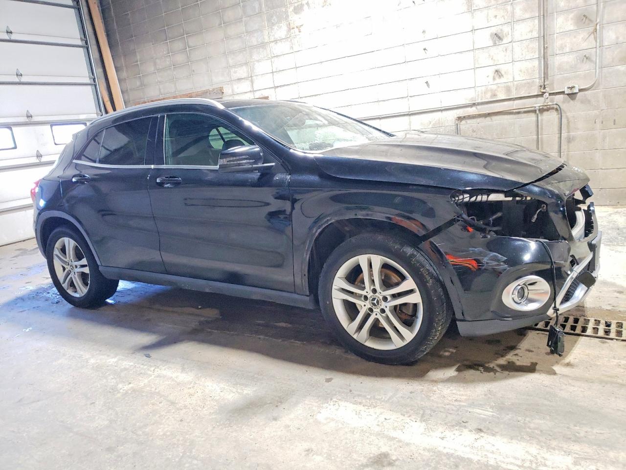 2019 MERCEDES-BENZ GLA 250 4MATIC photo 4