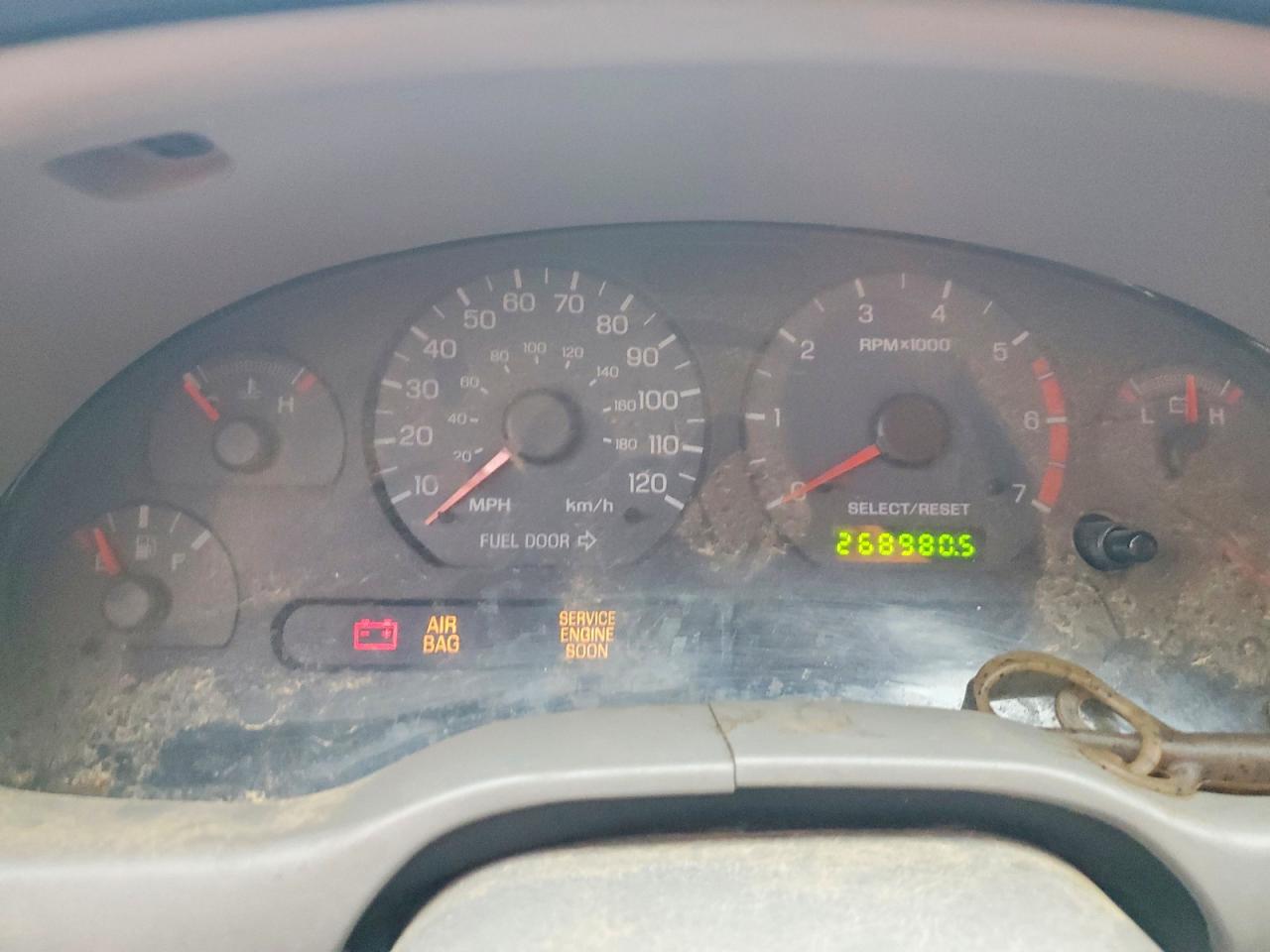 2004 FORD MUSTANG photo 9