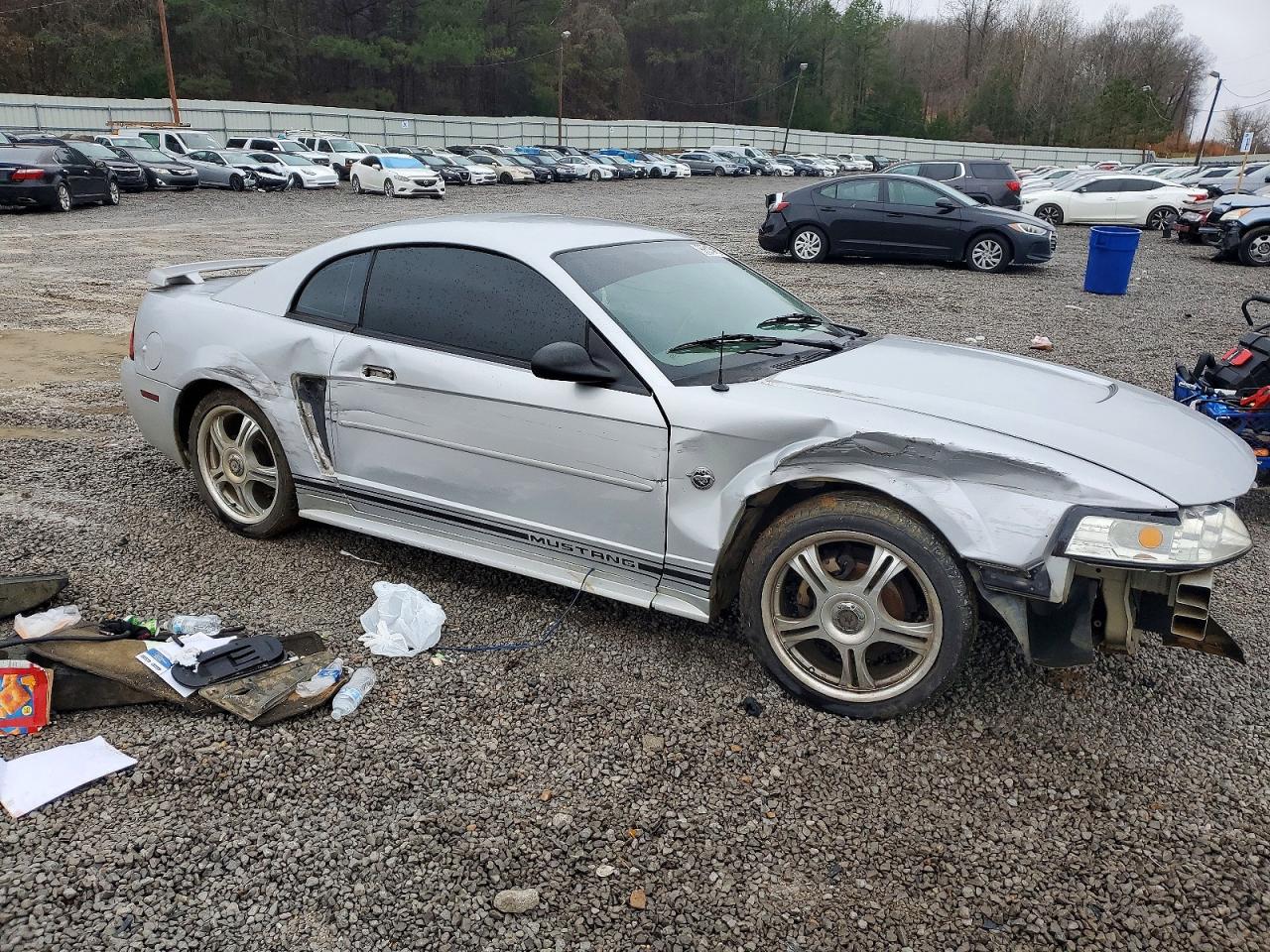 2004 FORD MUSTANG photo 4