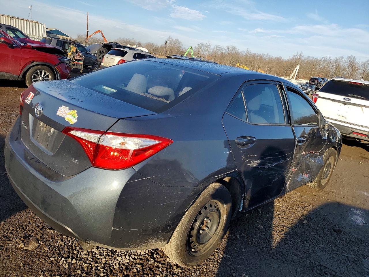 2014 TOYOTA COROLLA L photo 3