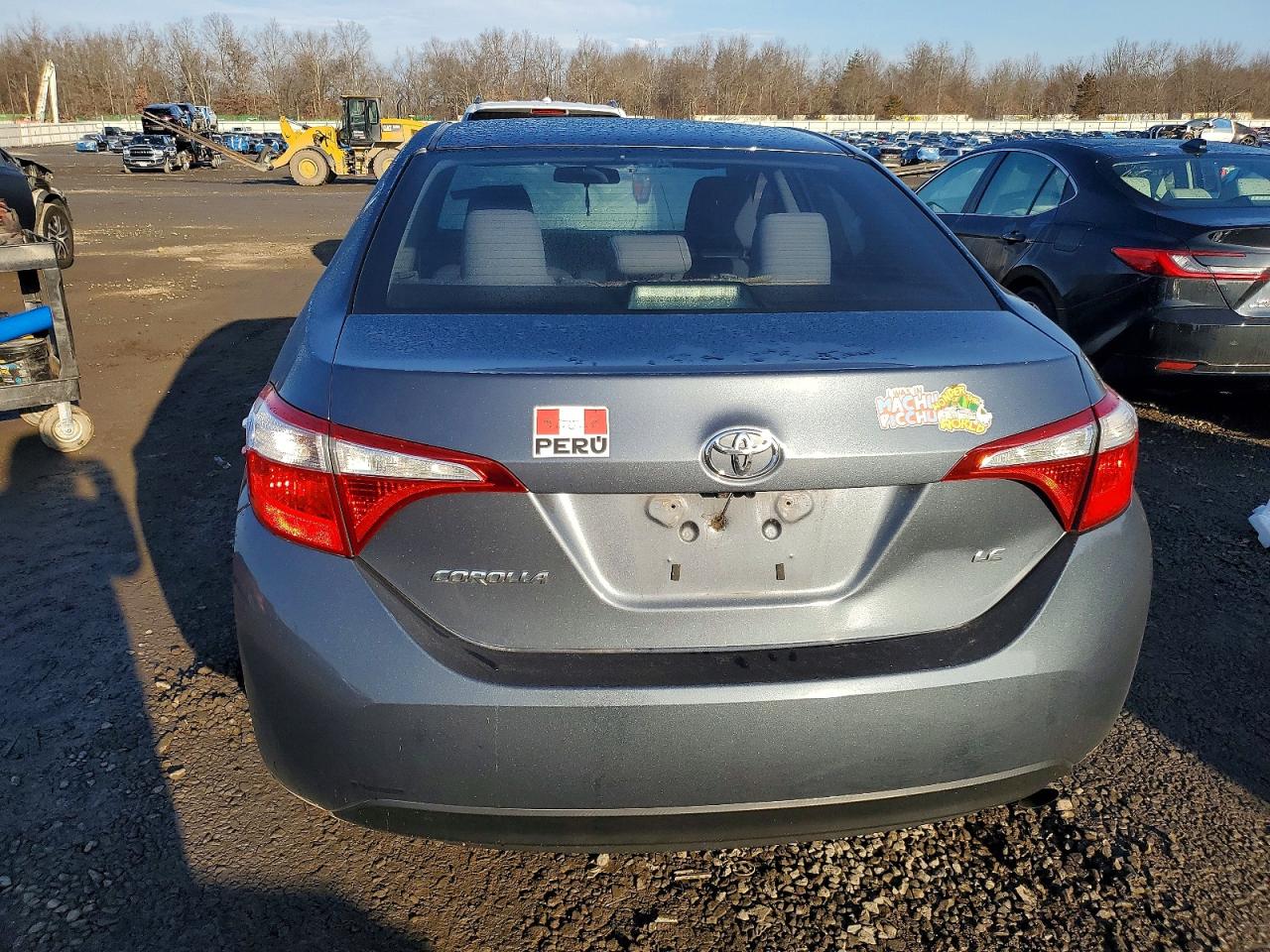 2014 TOYOTA COROLLA L photo 6