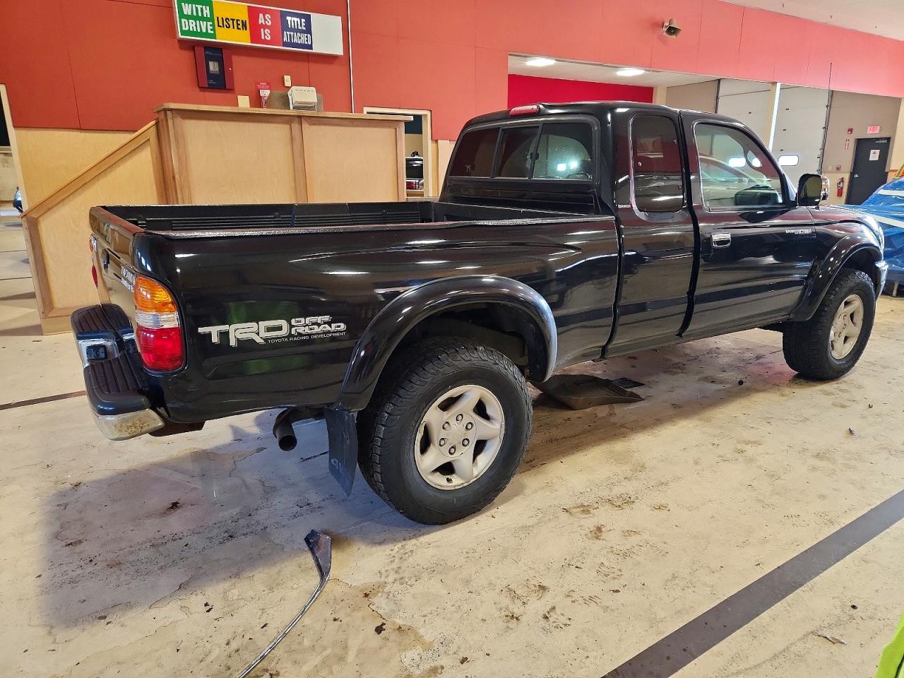 2004 TOYOTA TACOMA XTRACAB photo 3
