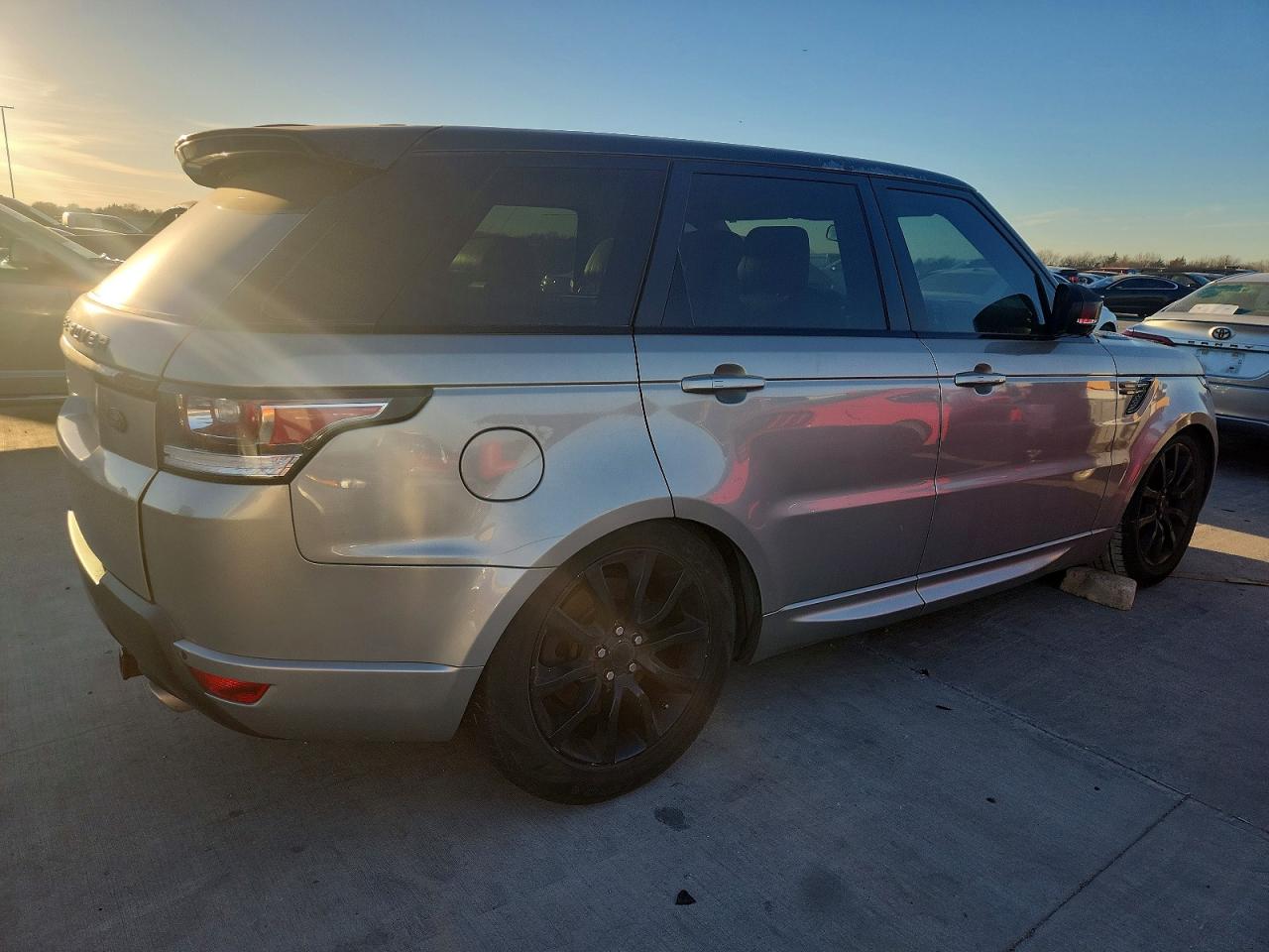 2014 LAND ROVER RANGE ROVER SPORT HSE photo 3