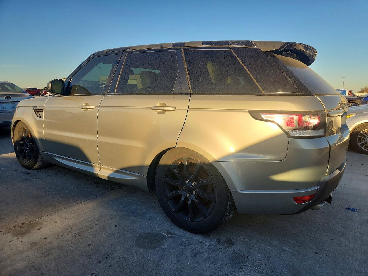 2014 LAND ROVER RANGE ROVER SPORT HSE photo 2