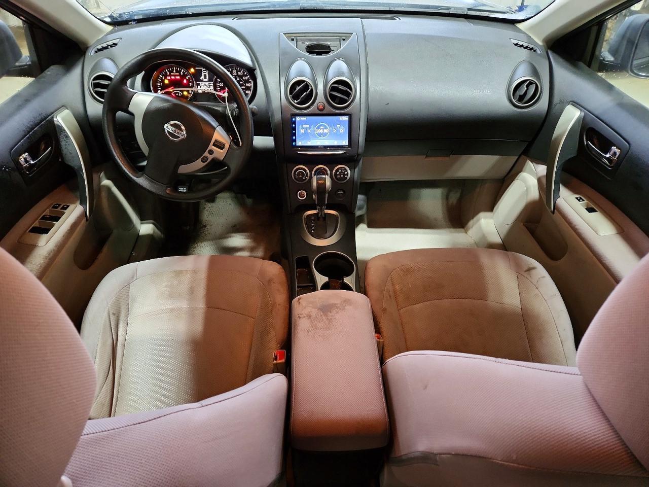 2011 NISSAN ROGUE S photo 8