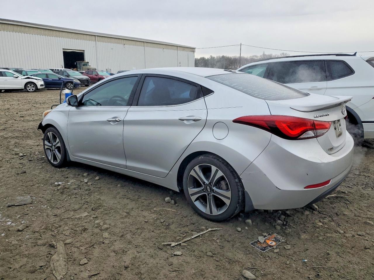 2016 HYUNDAI ELANTRA SE photo 2