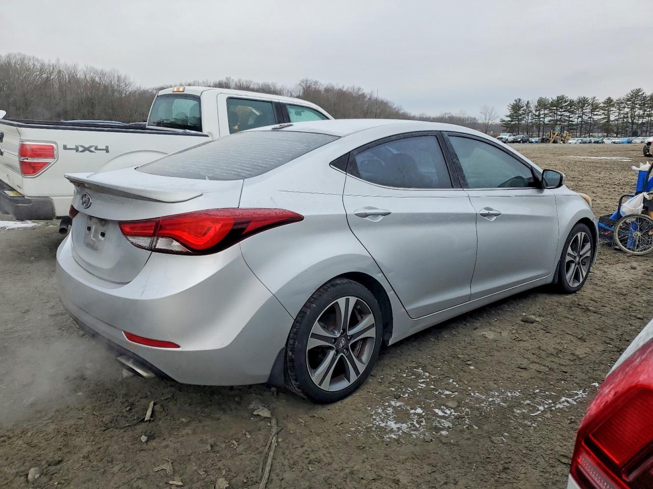 2016 HYUNDAI ELANTRA SE photo 3