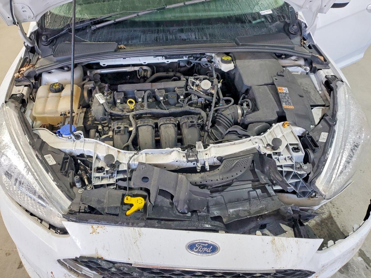 2018 FORD FOCUS SE photo 12