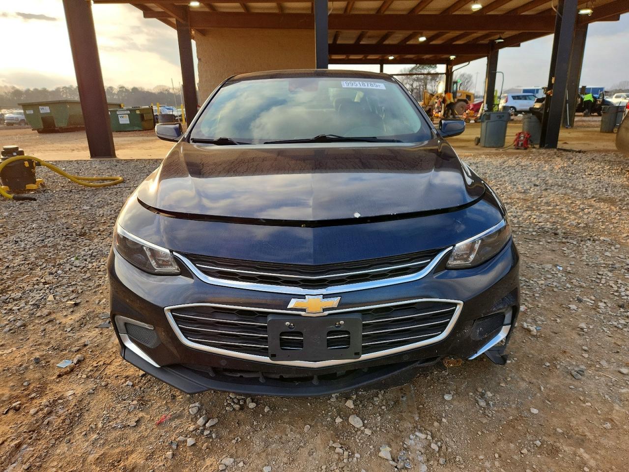 2017 CHEVROLET MALIBU LT photo 9
