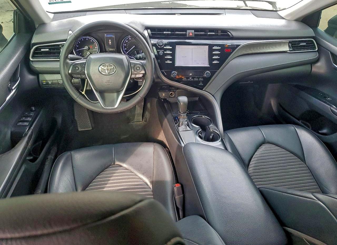 2019 TOYOTA CAMRY L photo 15