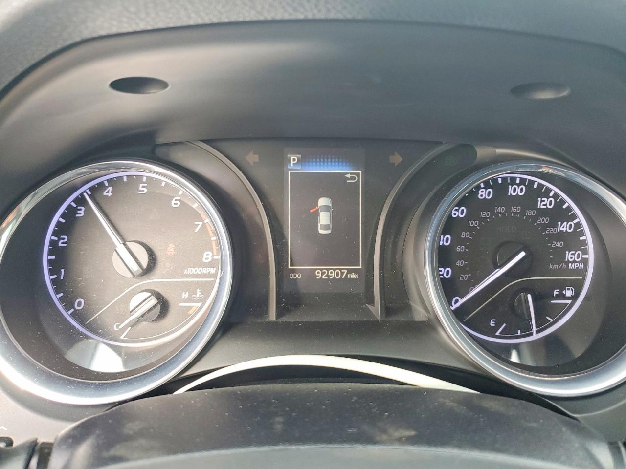 2019 TOYOTA CAMRY L photo 17