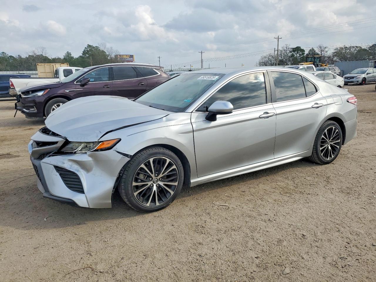 2019 TOYOTA CAMRY
