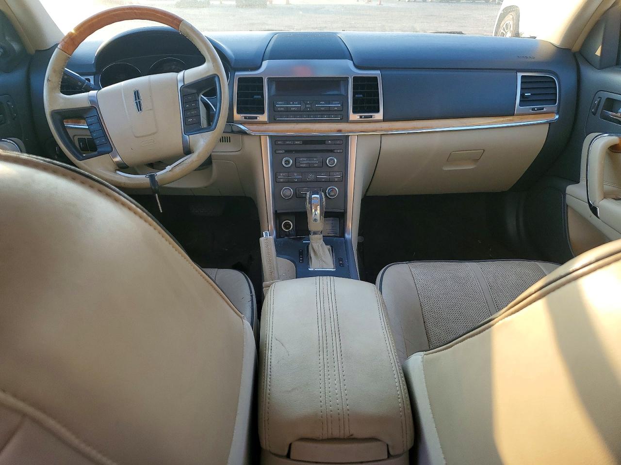 2010 LINCOLN MKZ photo 8