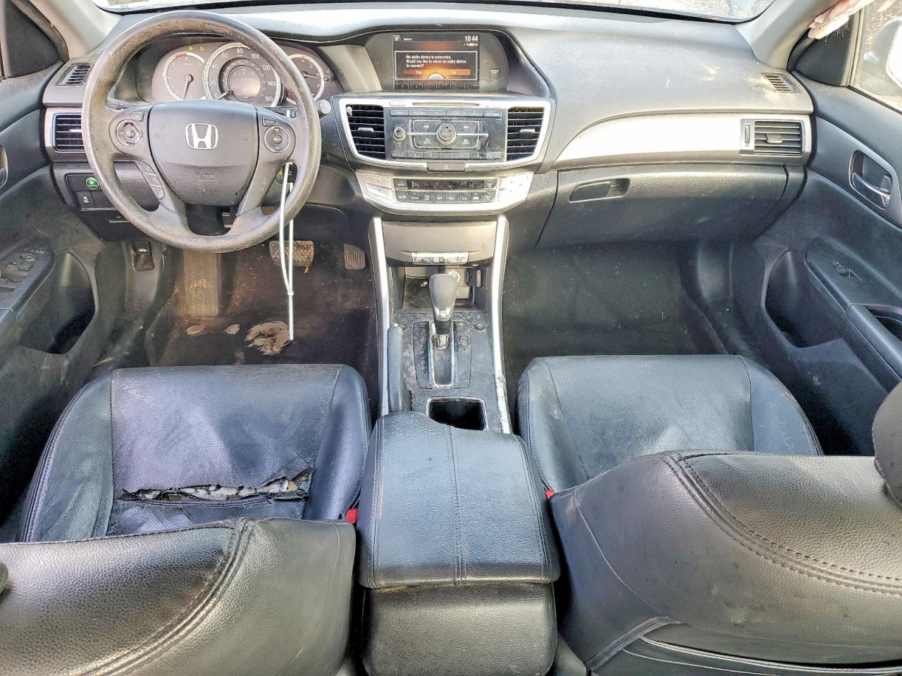 2015 HONDA ACCORD LX photo 8