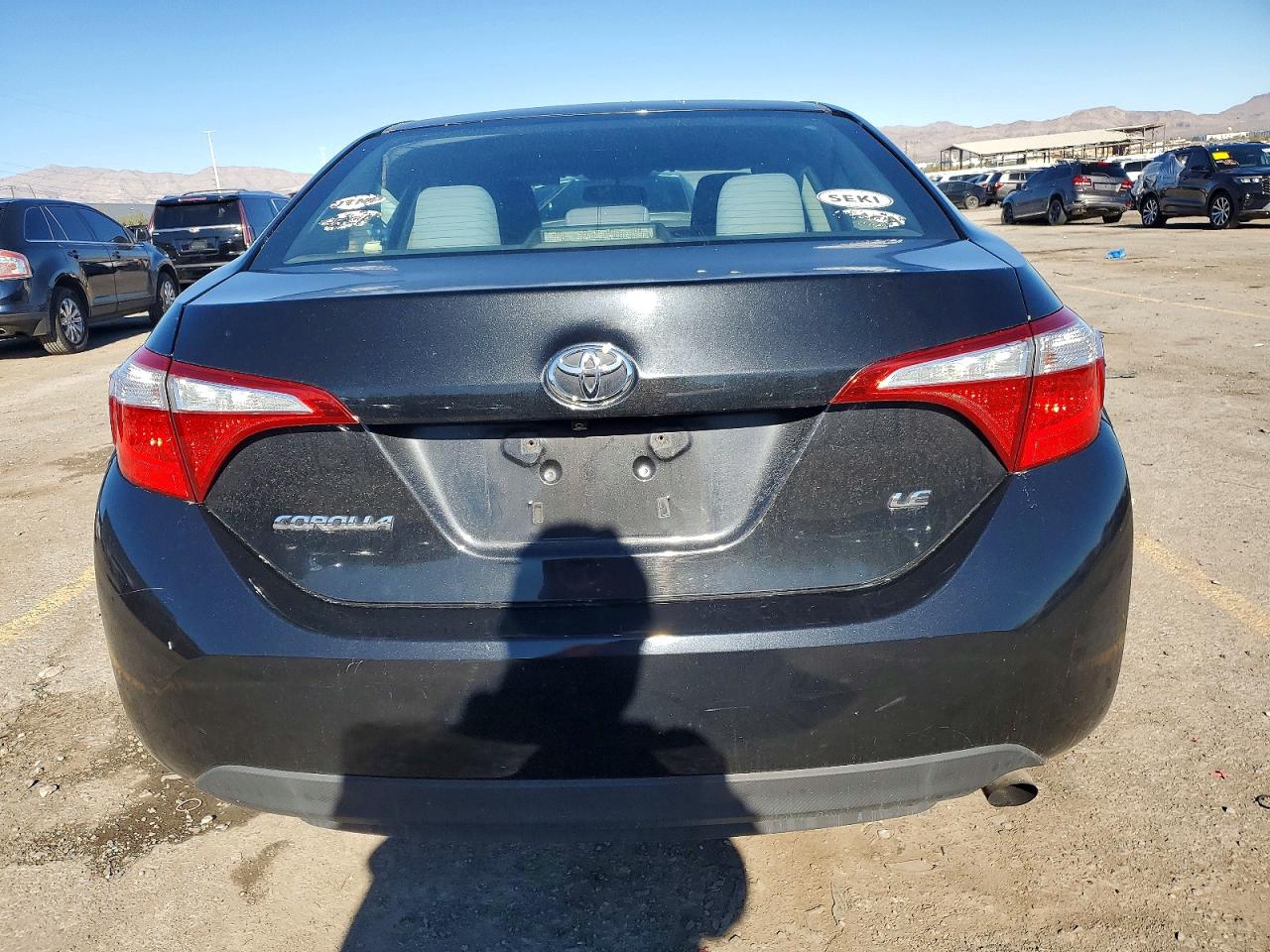 2015 TOYOTA COROLLA L photo 11