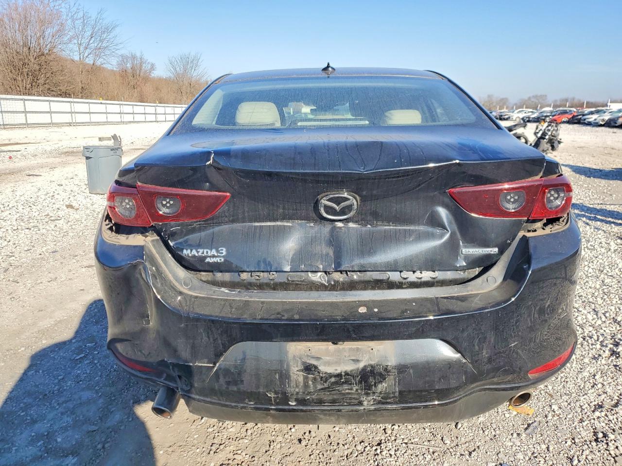 2019 MAZDA 3 PREFERRED photo 11