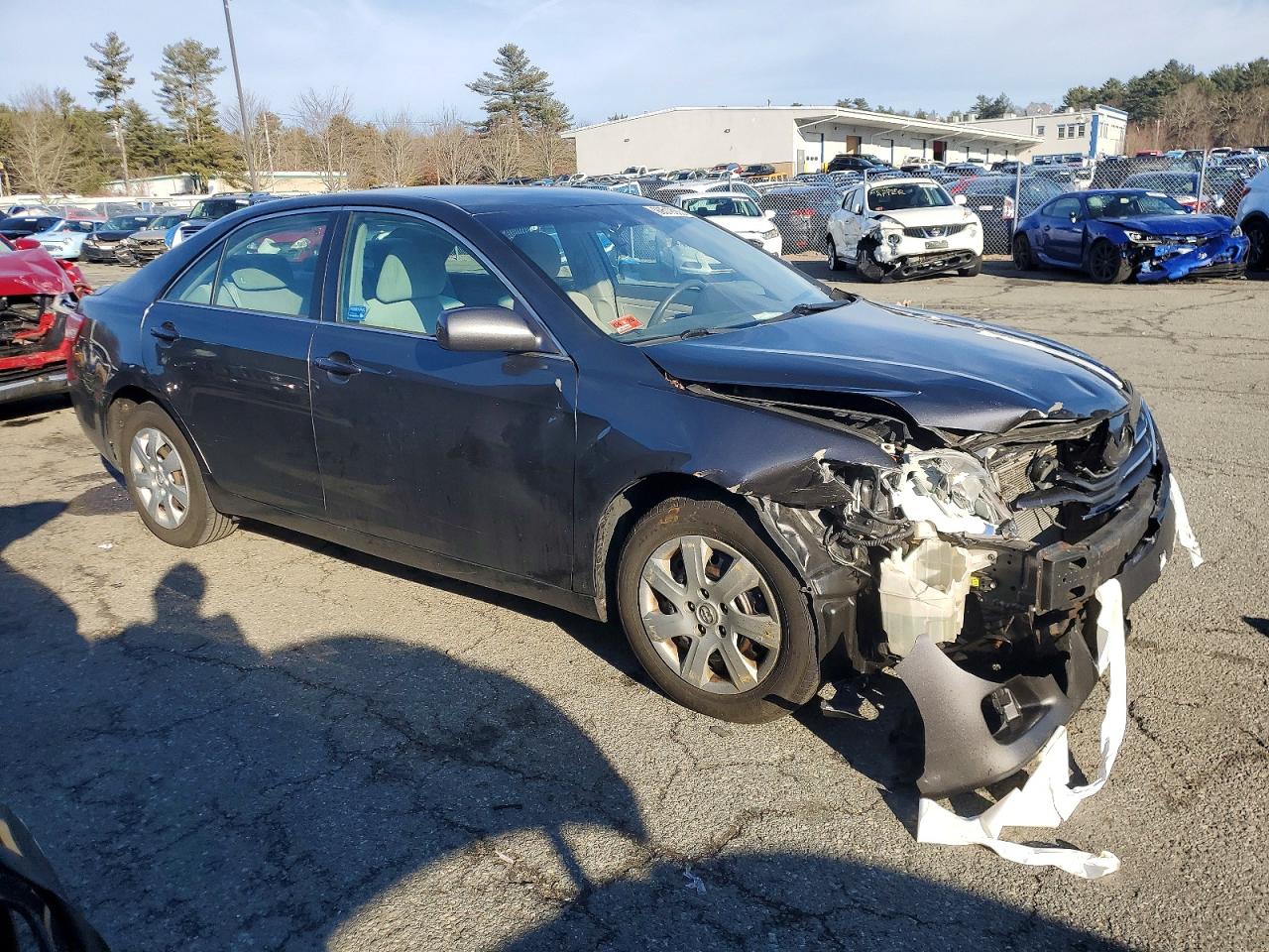 2010 TOYOTA CAMRY BASE photo 4