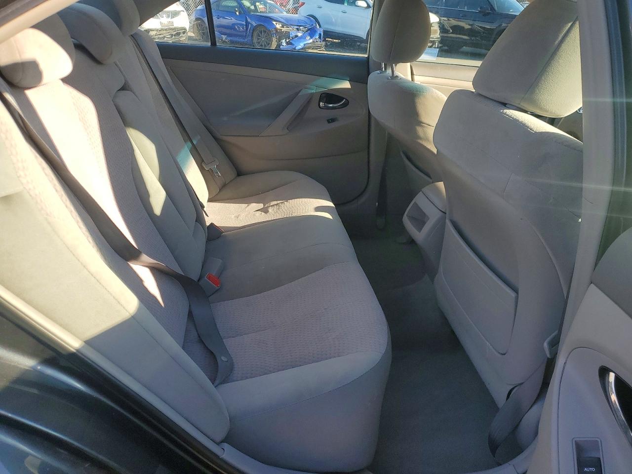 2010 TOYOTA CAMRY BASE photo 10