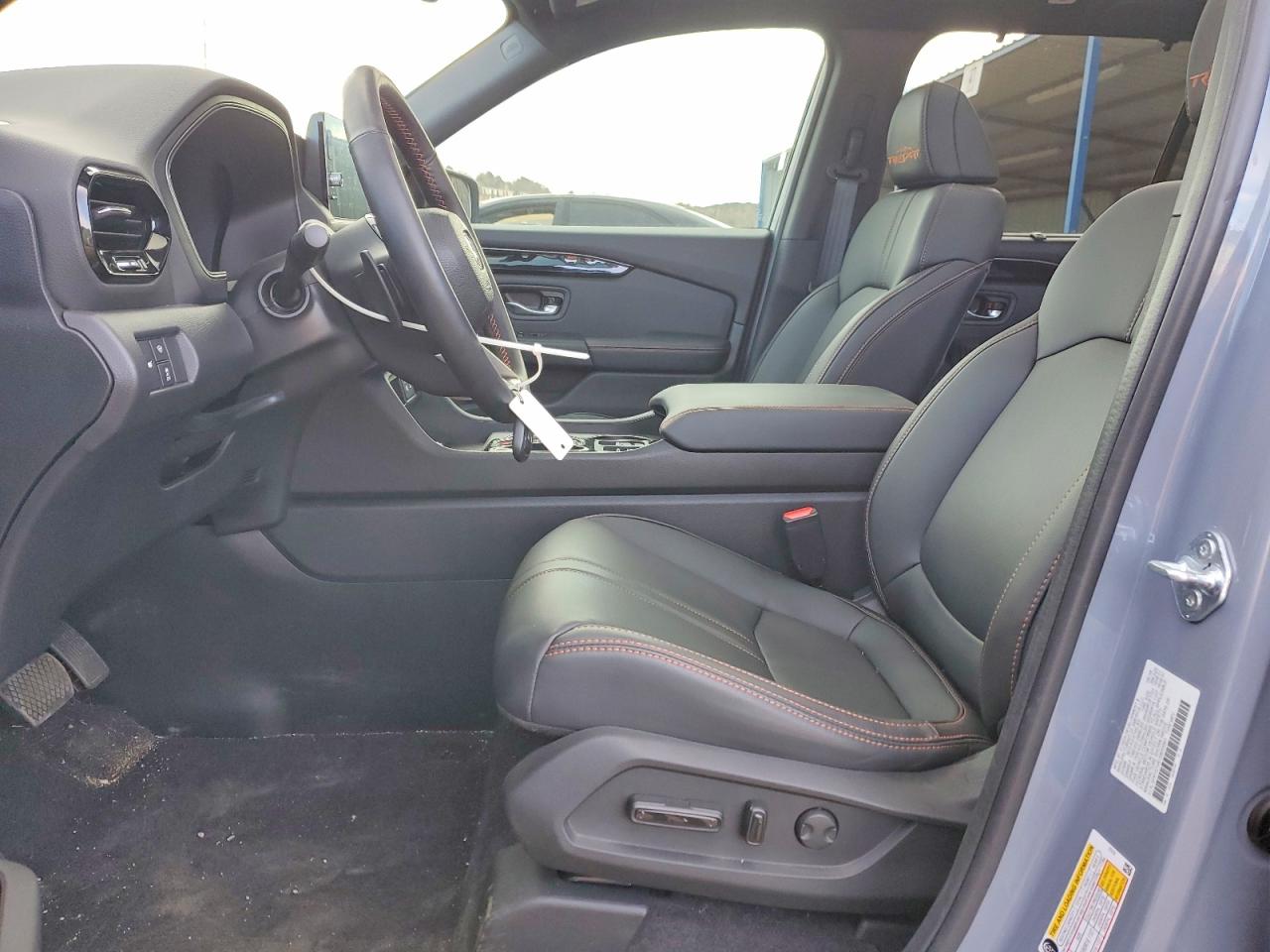 2025 HONDA PILOT TRAILSPORT photo 7