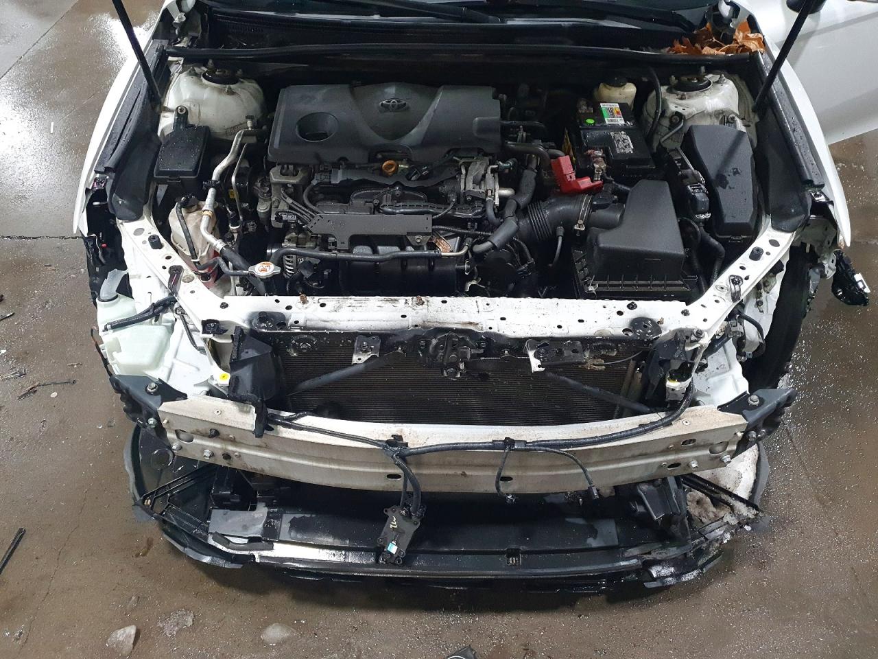 2018 TOYOTA CAMRY XSE photo 11