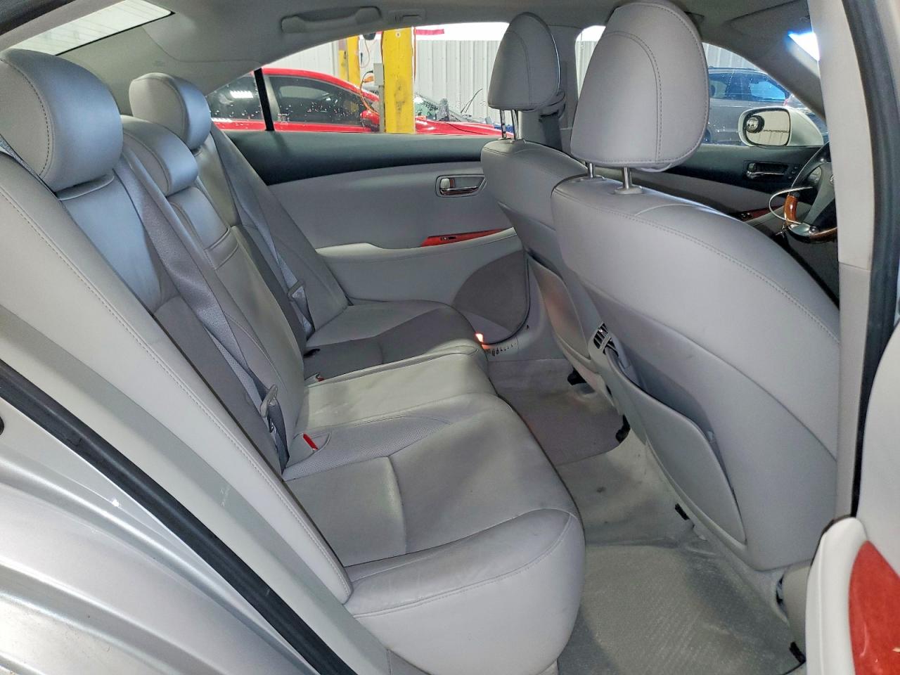 2009 LEXUS ES 350 photo 10